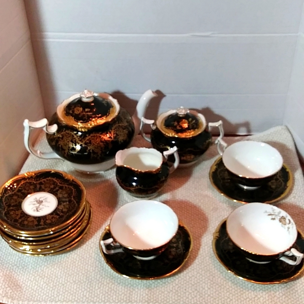 KING'S PLATE ROYAL CAULDRON TEA SET 29 pieces